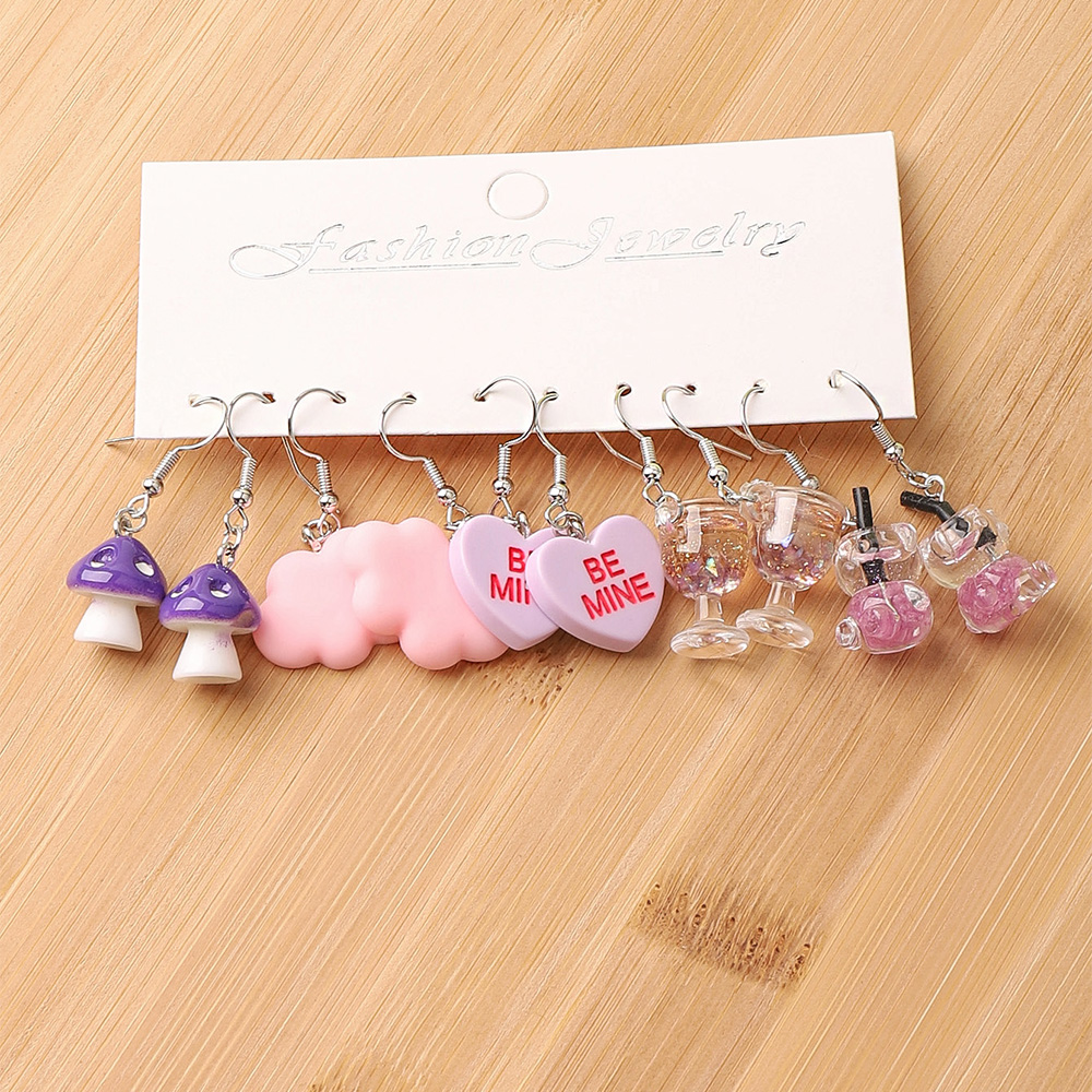 5 Pairs Cute Funny Bear Heart Shape Plating Synthetic Resin Rhodium Plated Drop Earrings display picture 3