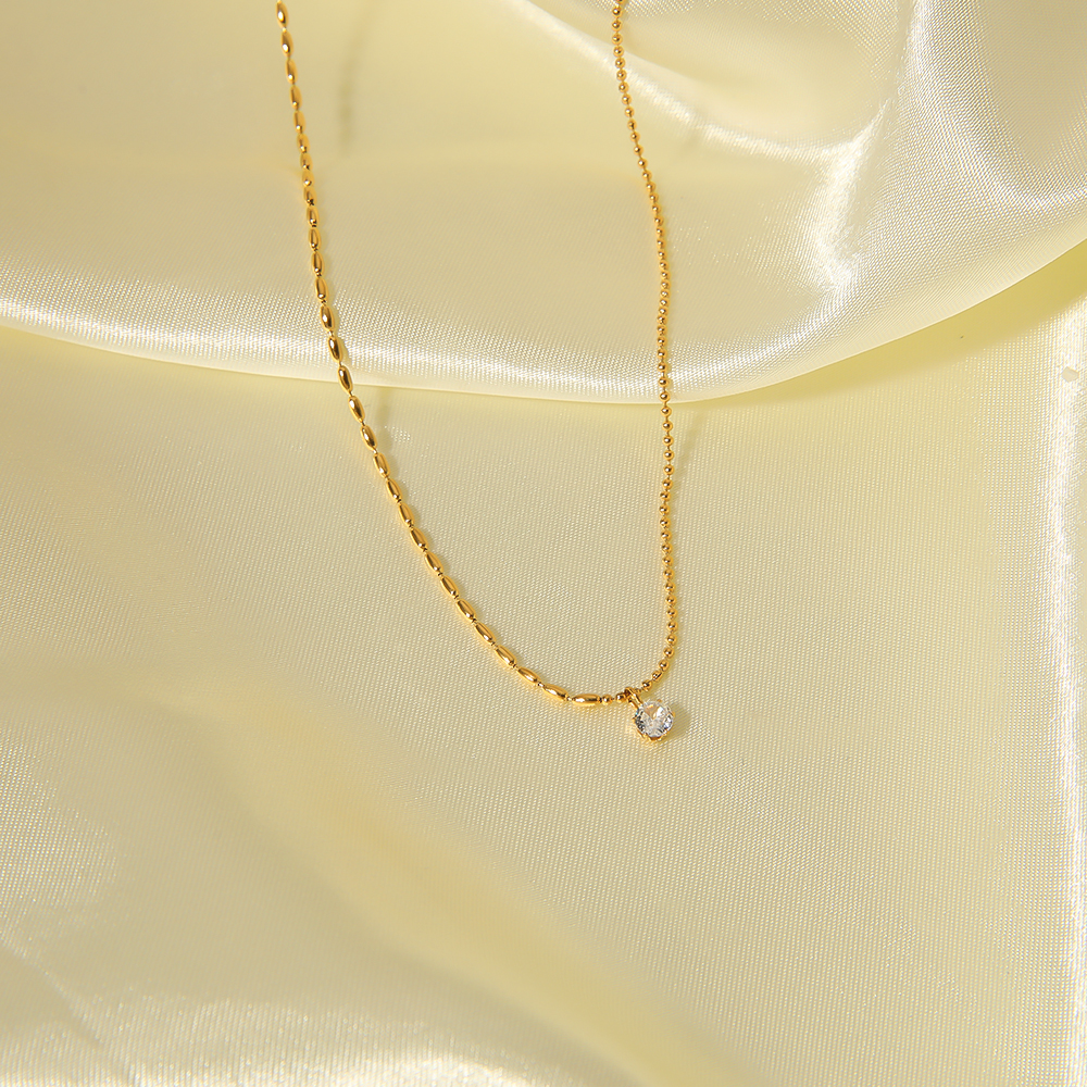 Acero Inoxidable Chapados en oro de 18k Estilo Simple Enchapado Embutido Color Sólido Diamantes De Imitación Collar Colgante display picture 4