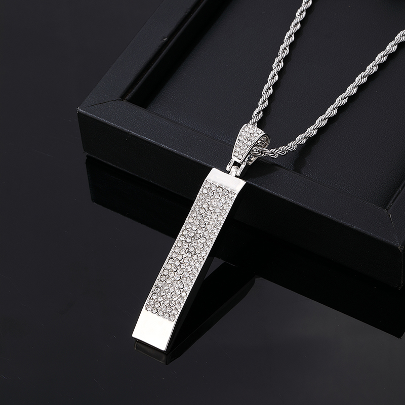 Wholesale Hip-Hop Vintage Style Rock Rectangle 304 Stainless Steel Copper Plating Inlay K Gold Plated Rhodium Plated Zircon Pendant Necklace display picture 4