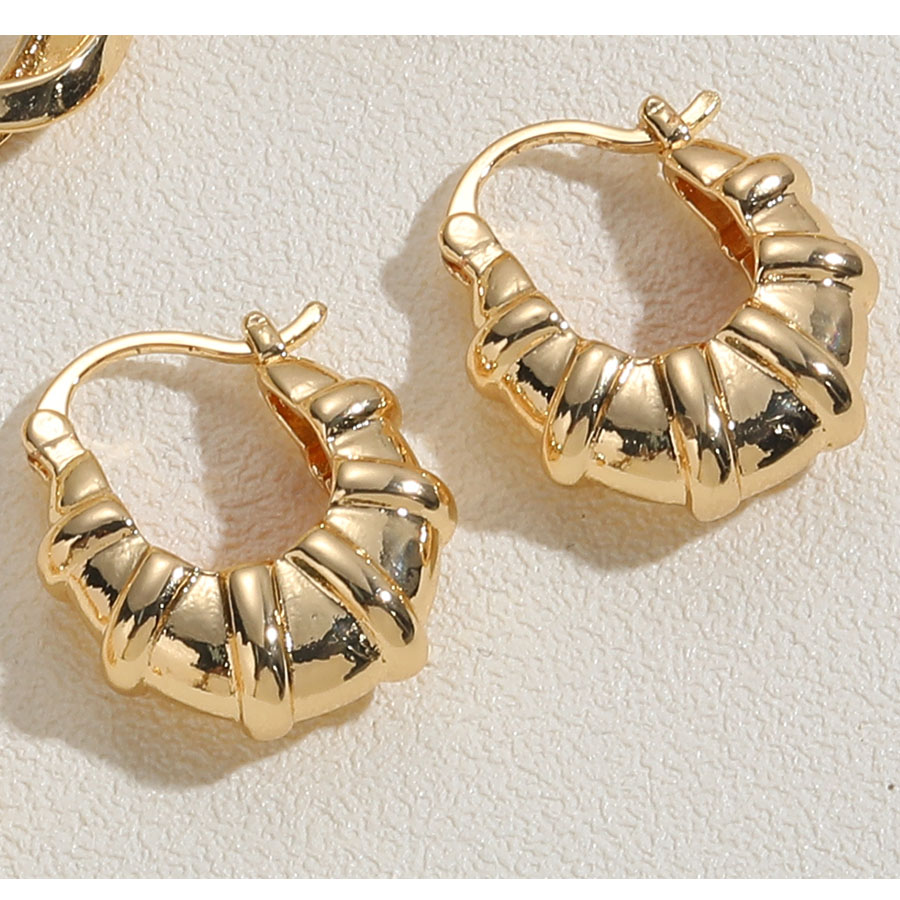 1 Pair Simple Style Twist Plating Copper 14k Gold Plated Hoop Earrings Drop Earrings display picture 6