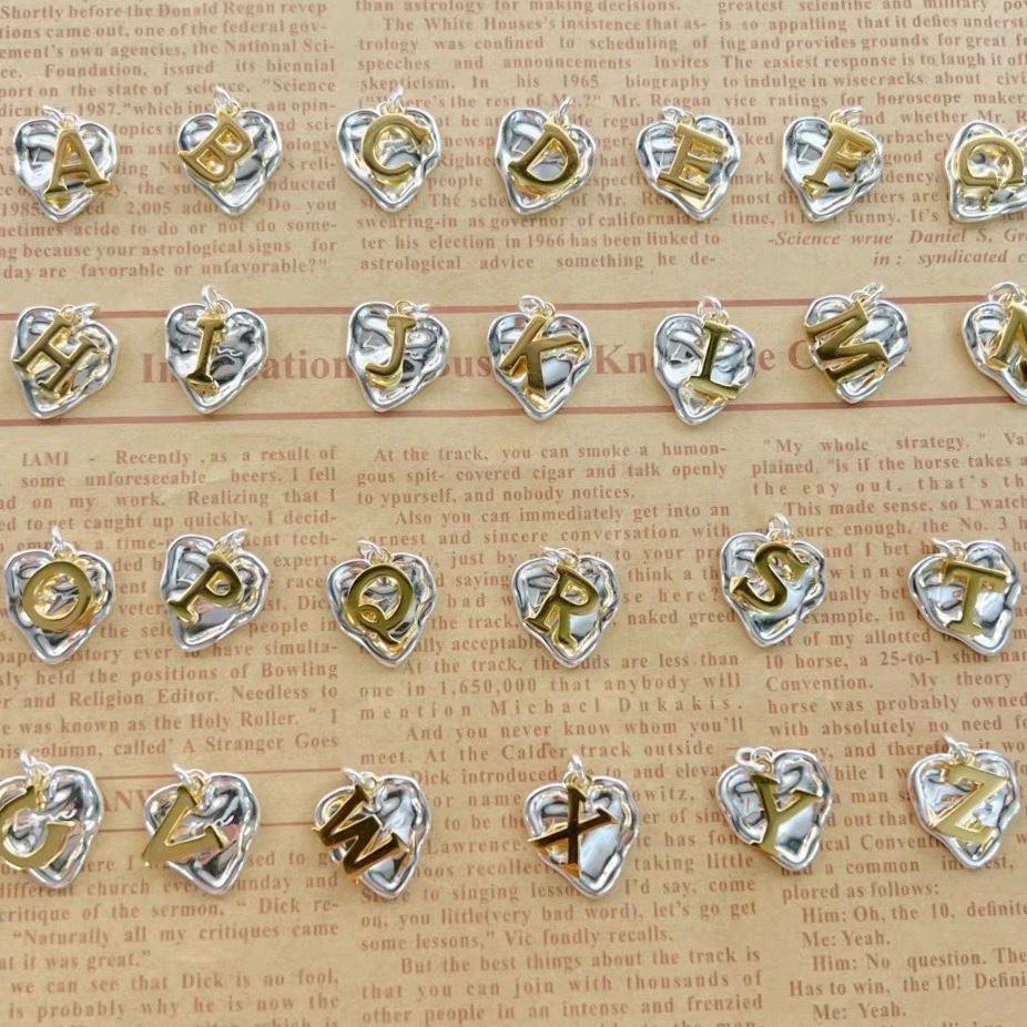 Einfacher Stil Brief Herzform Sterling Silber Vergoldet Halskette Mit Anhänger In Masse display picture 1