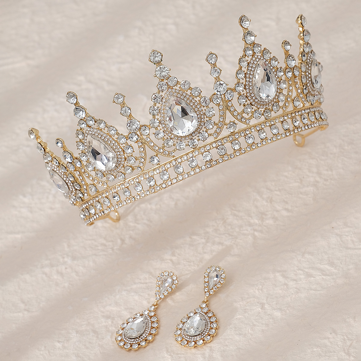 Retro Water Droplets Alloy Hollow Out Inlay Rhinestones Crown Earrings display picture 10