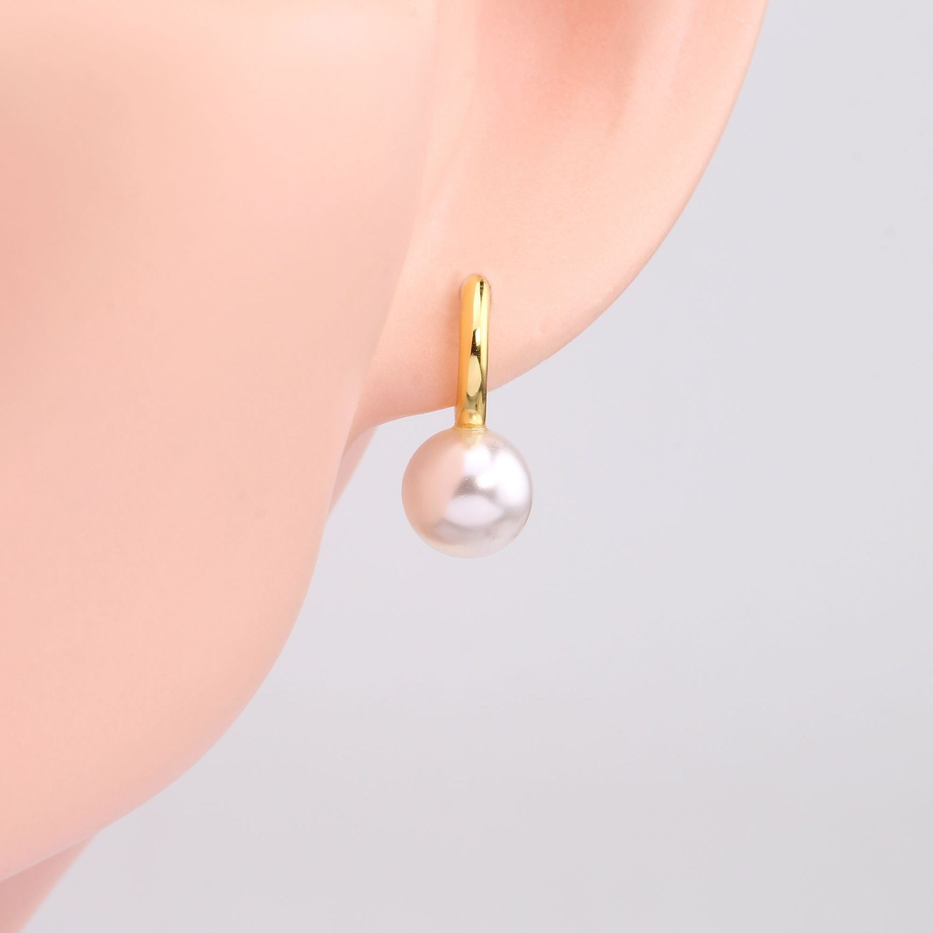 1 Pair Simple Style Round Plating Inlay Sterling Silver Pearl White Gold Plated Gold Plated Earrings display picture 5