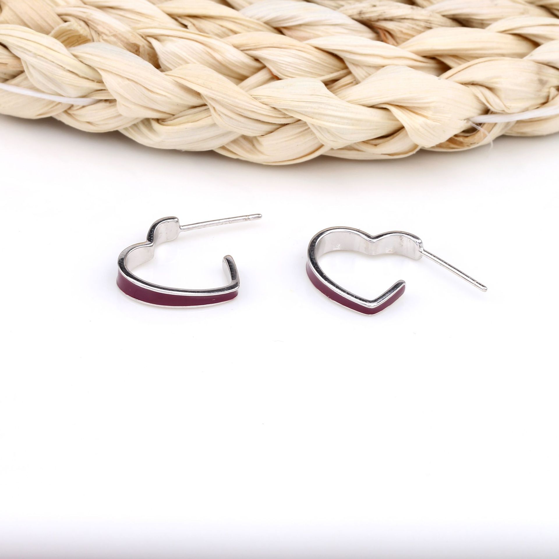 1 Pair Simple Style Heart Shape Epoxy Plating Sterling Silver Ear Studs display picture 28