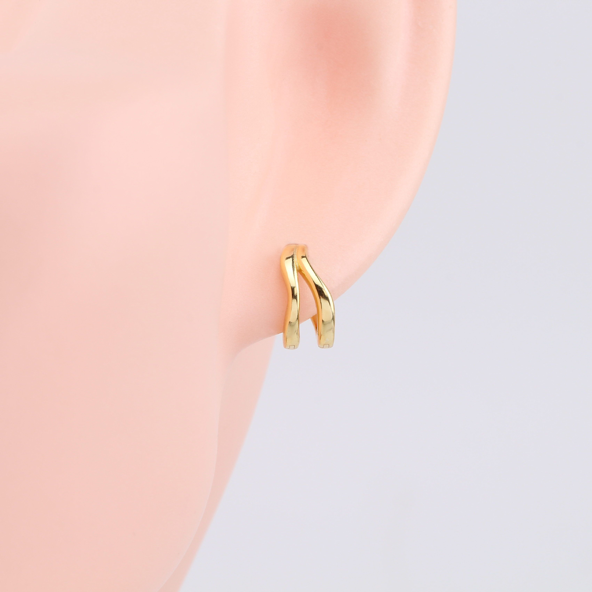 1 Pair Simple Style Irregular Plating Sterling Silver Ear Studs display picture 5