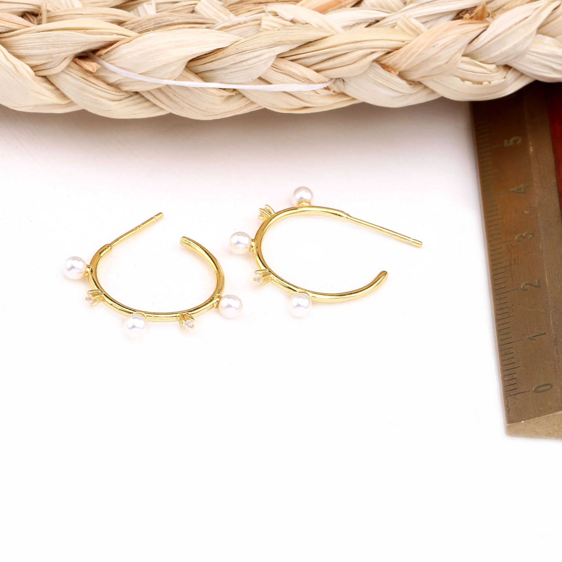 1 Pair Sweet C Shape Inlay Sterling Silver Artificial Gemstones Earrings display picture 9