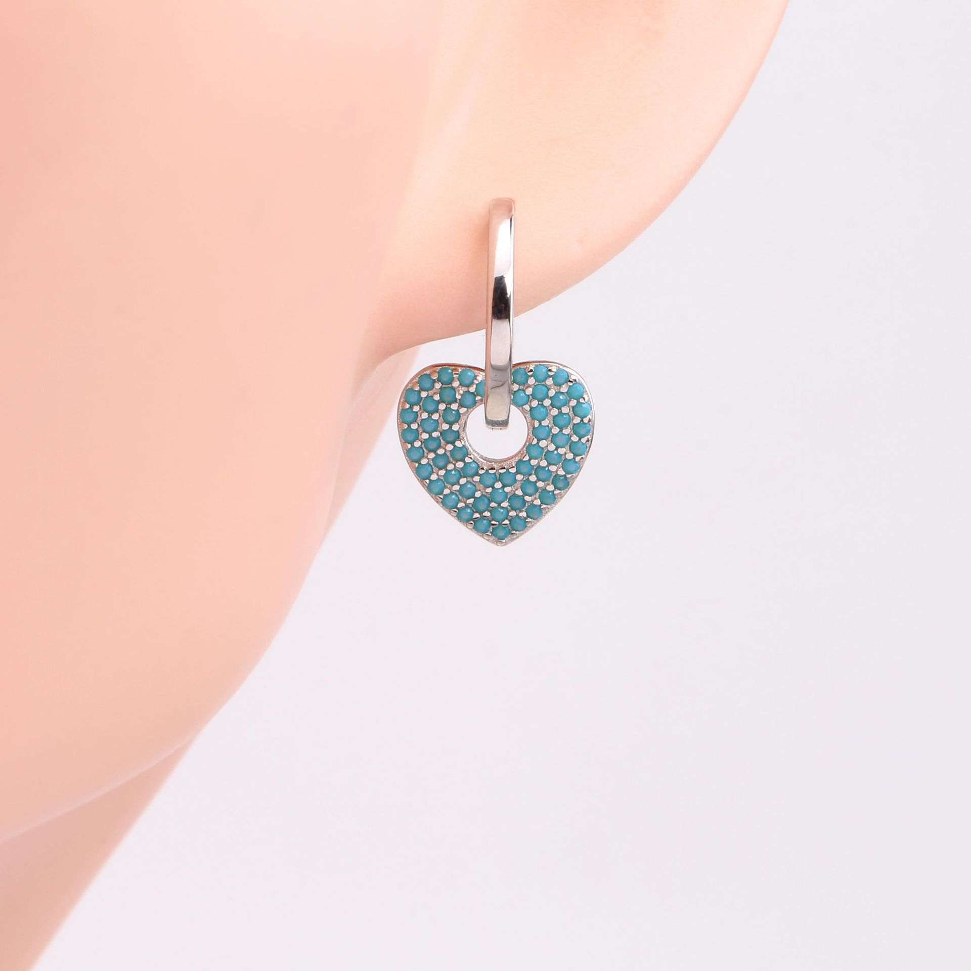 1 Pair Commute Heart Shape Sterling Silver Earrings display picture 5