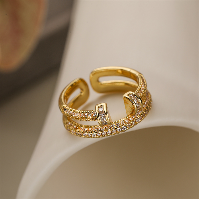 Luxuriös Irregulär Kupfer Überzug Inlay Zirkon Vergoldet Offener Ring display picture 4