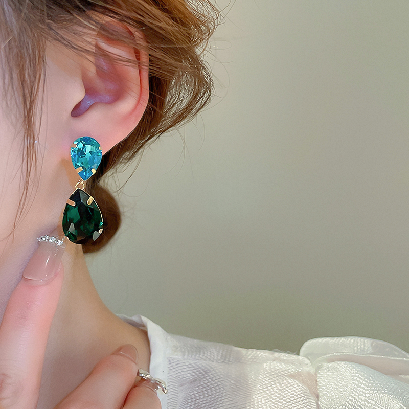 1 Pair Sweet Water Droplets Inlay Alloy Rhinestones Drop Earrings display picture 7