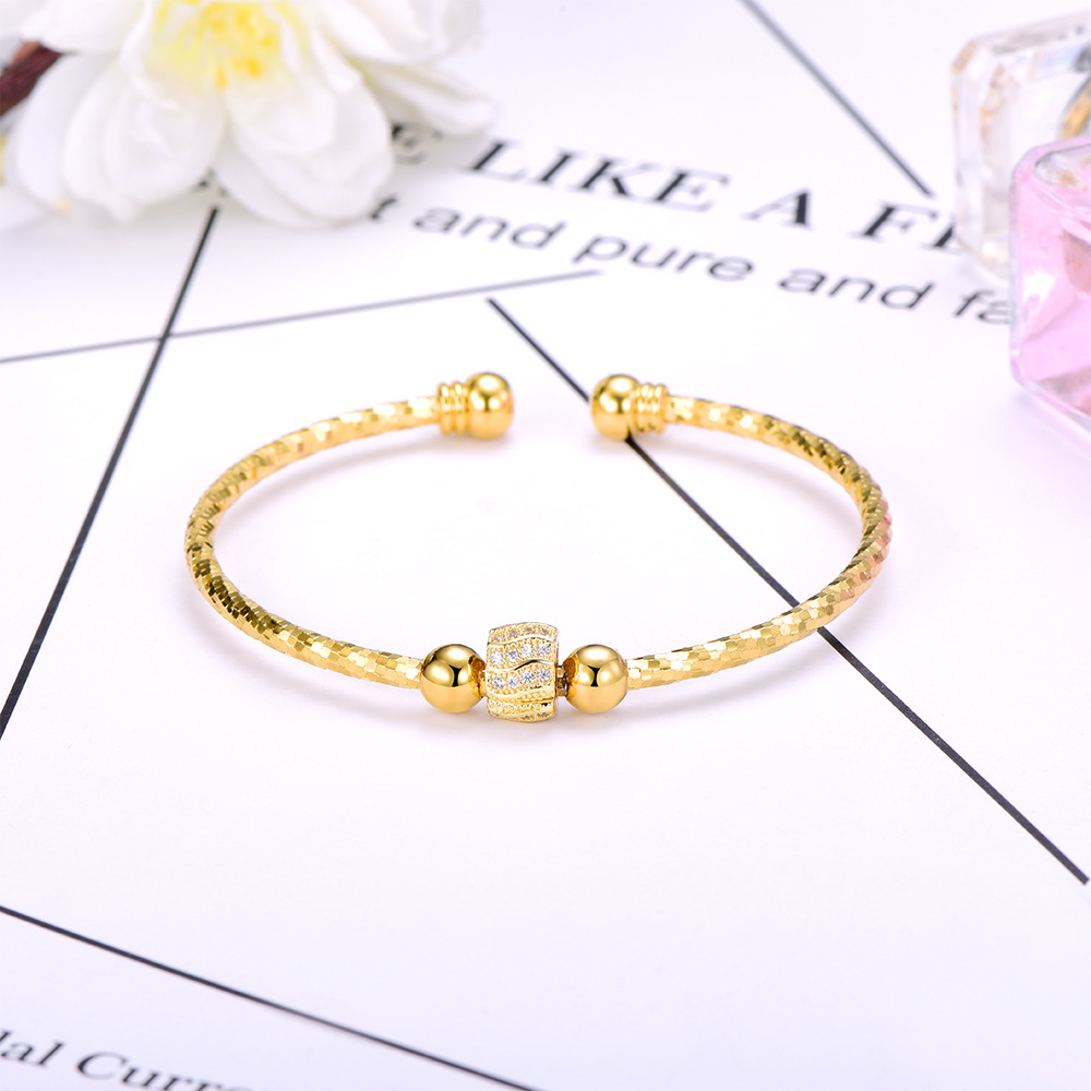 Simple Style Geometric Copper Shiny Metallic Zircon Bangle display picture 4