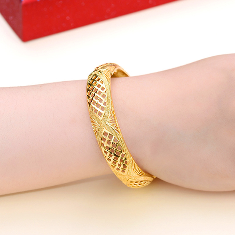 Ethnic Style Solid Color Copper Gold Plated Bangle In Bulk display picture 4