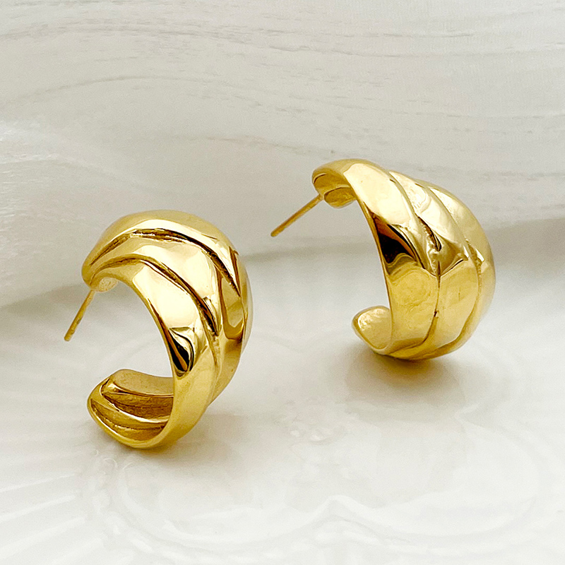 1 Pair Simple Style Artistic Commute Lines Layered Polishing Plating 304 Stainless Steel 14K Gold Plated Ear Studs display picture 1