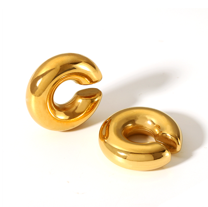 1 Pair Vintage Style Solid Color Plating 304 Stainless Steel 18K Gold Plated Hoop Earrings display picture 1