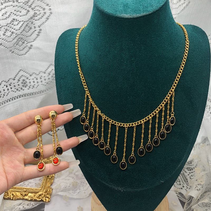 Retro Solid Color Alloy Plating Women's Jewelry Set display picture 1