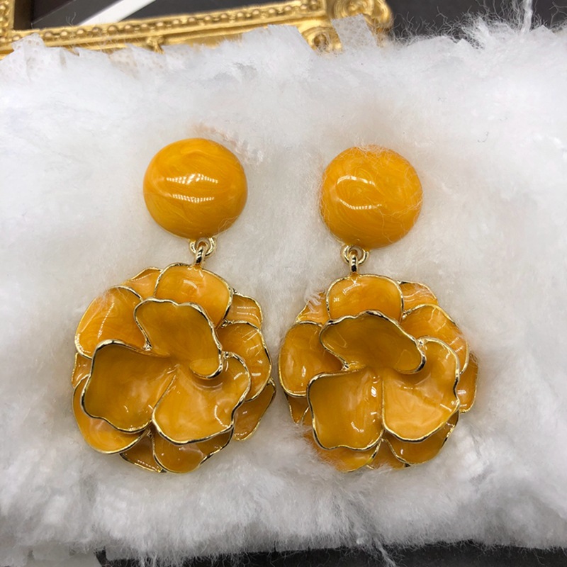 1 Pair Simple Style Flower Plating Alloy Drop Earrings display picture 4