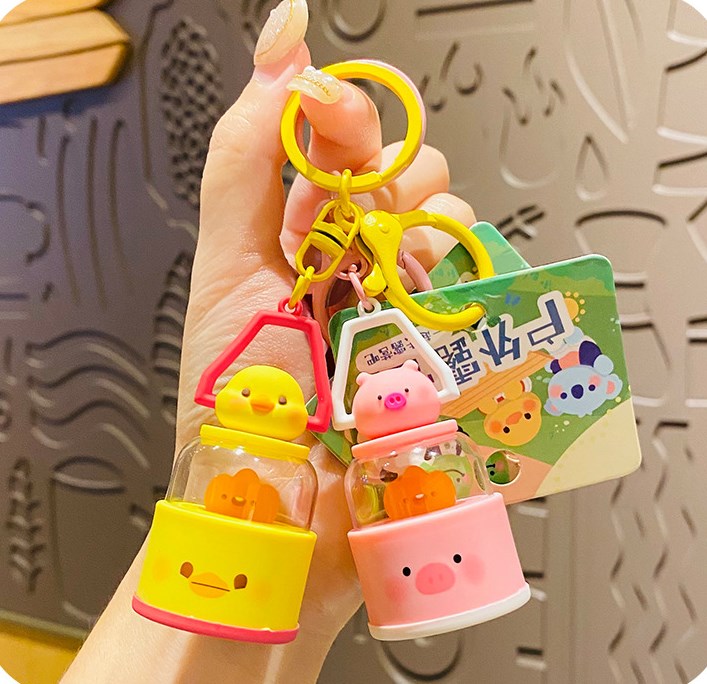 Cartoon Style Cute Animal Arylic Women's Bag Pendant Keychain display picture 1