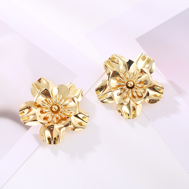 Wholesale Jewelry Elegant Flower Petal Alloy Gold Plated Silver Plated Plating Ear Studs display picture 3