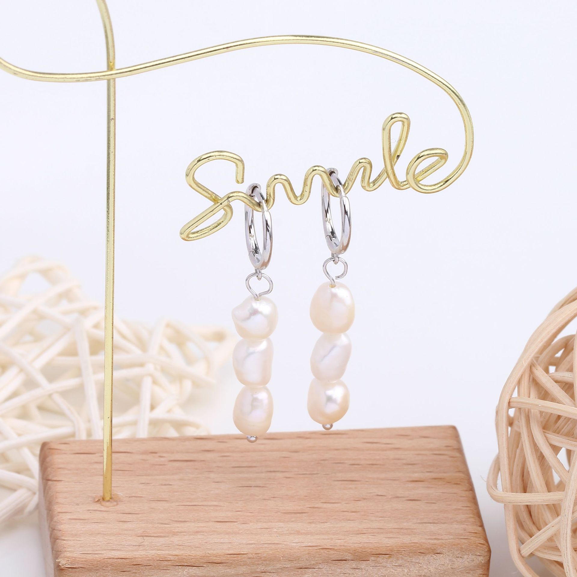 1 Pair Simple Style Round Beaded Sterling Silver Drop Earrings display picture 8