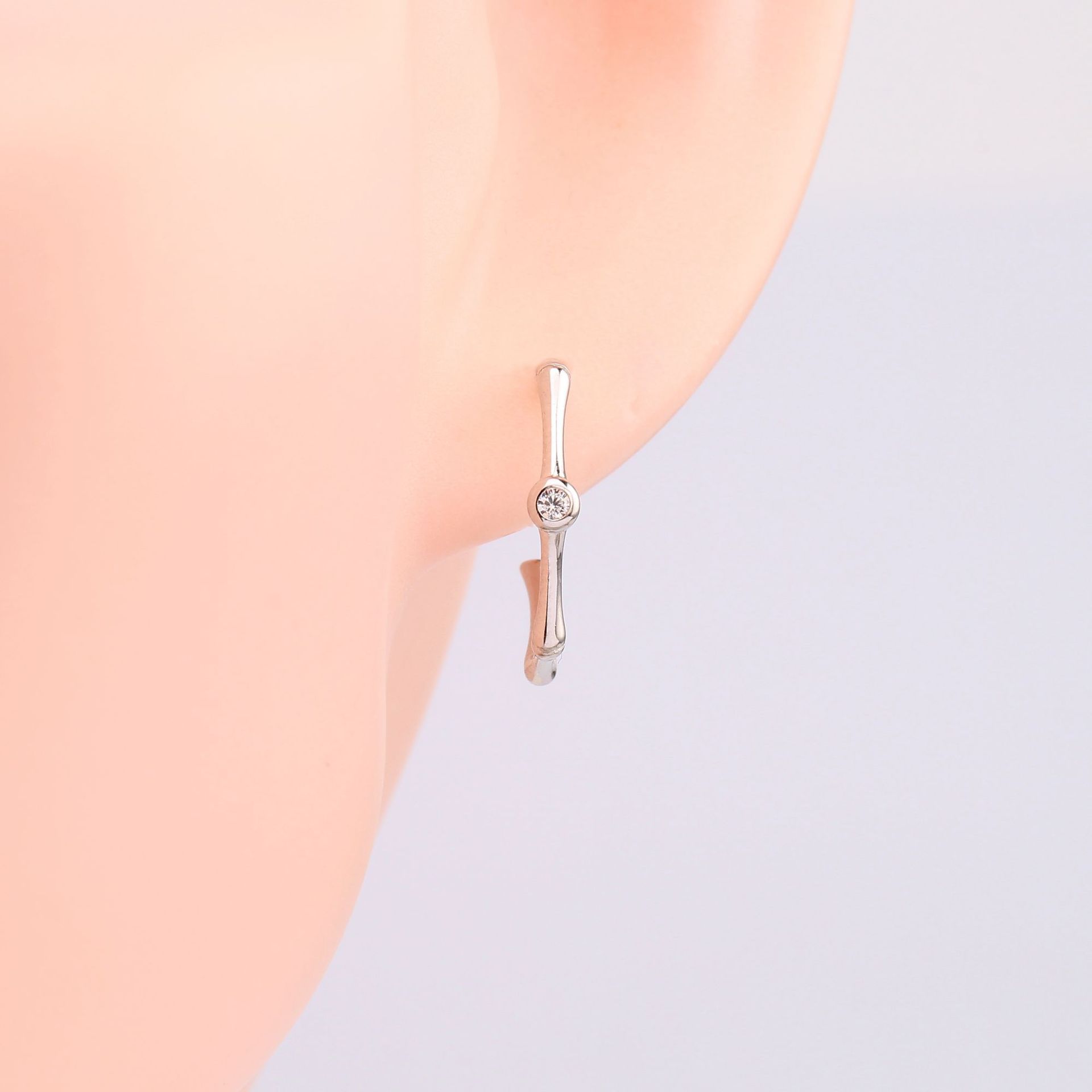 1 Pair Simple Style Solid Color Inlay Sterling Silver Zircon Ear Studs display picture 10