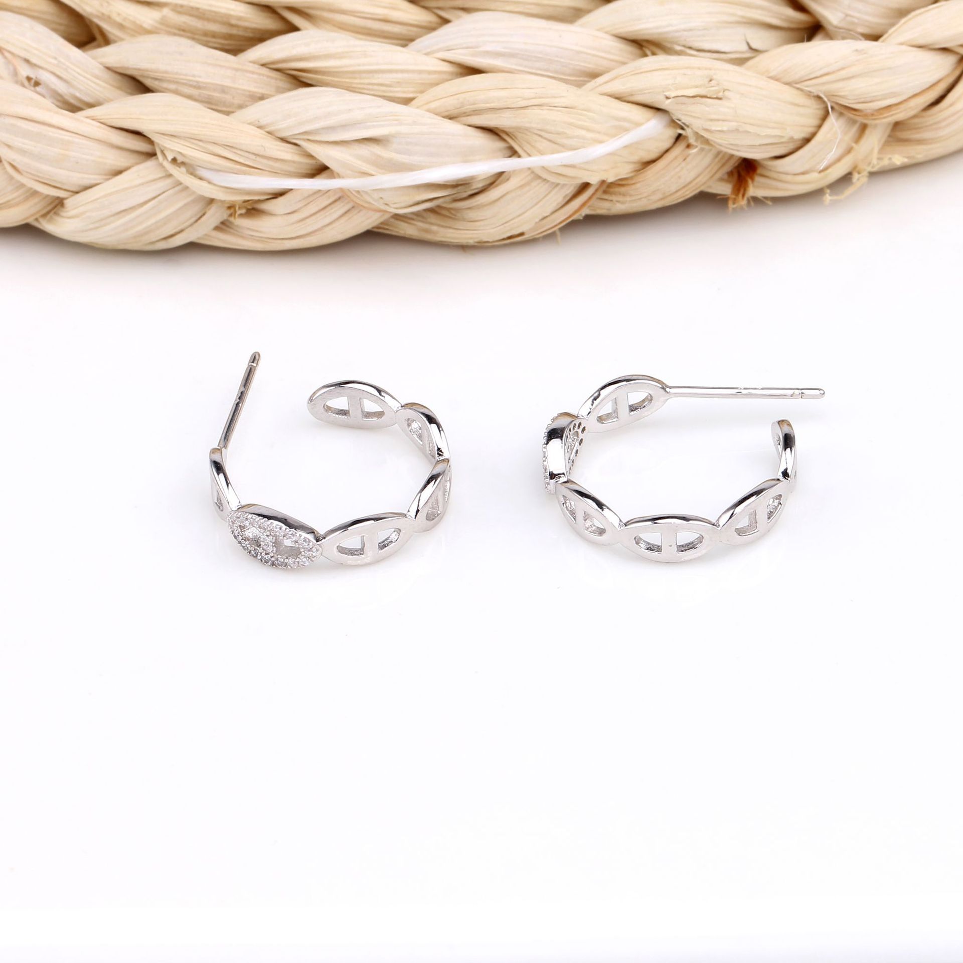 1 Pair Simple Style Solid Color Inlay Sterling Silver Zircon Ear Studs display picture 8
