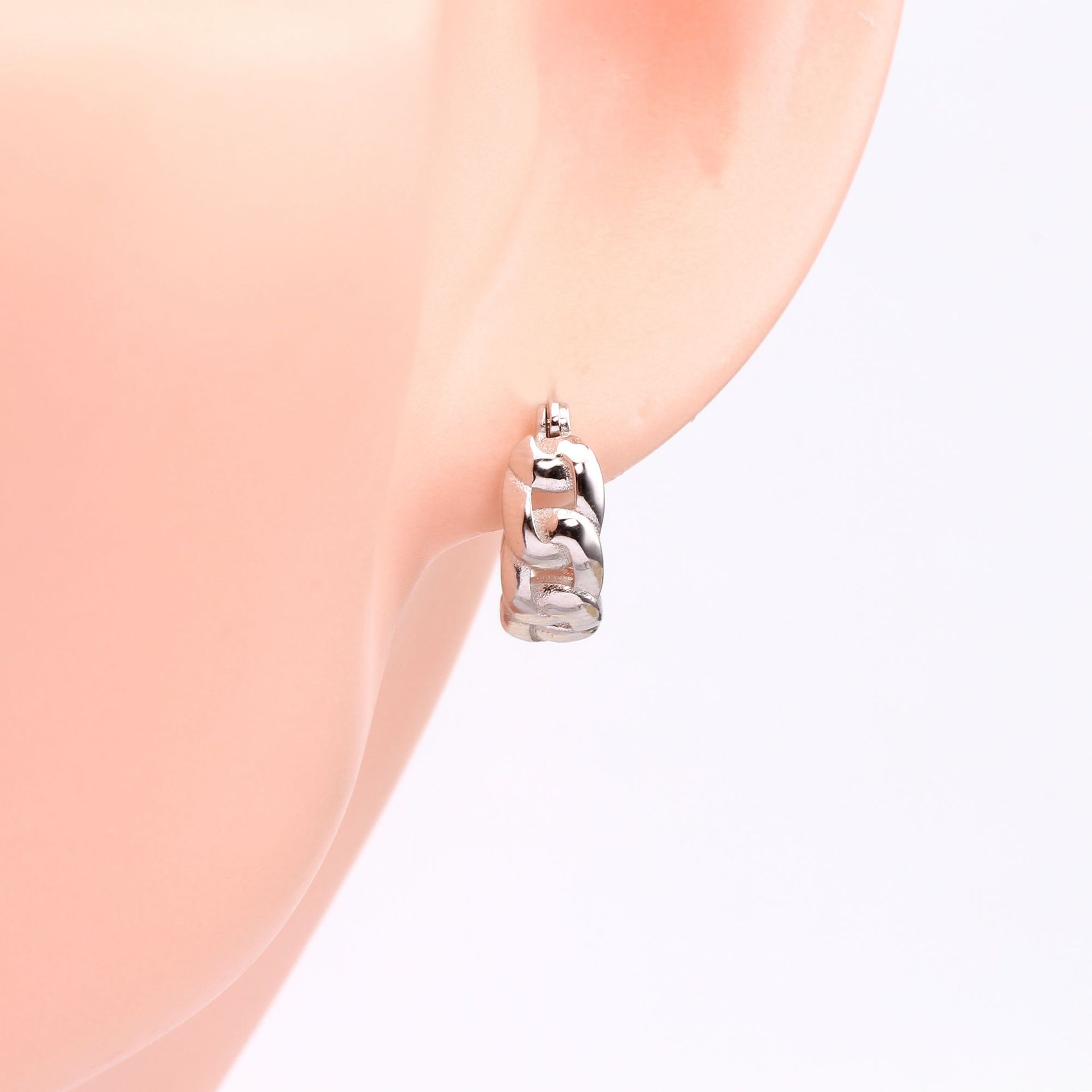 1 Pair Simple Style Solid Color Plating Sterling Silver Gold Plated Ear Studs display picture 6