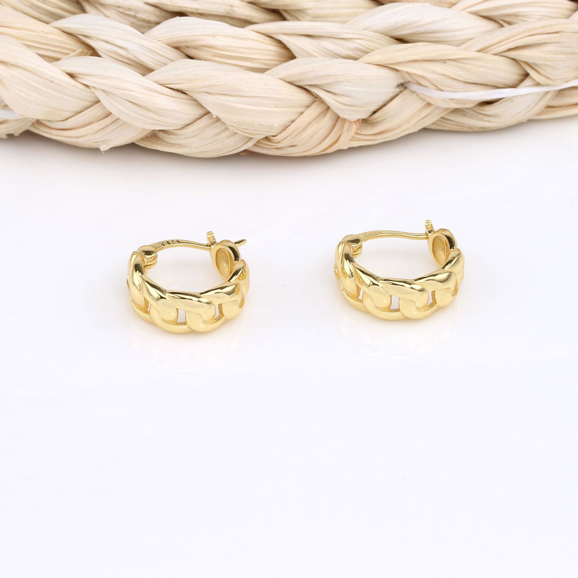 1 Pair Simple Style Solid Color Plating Sterling Silver Gold Plated Ear Studs display picture 7
