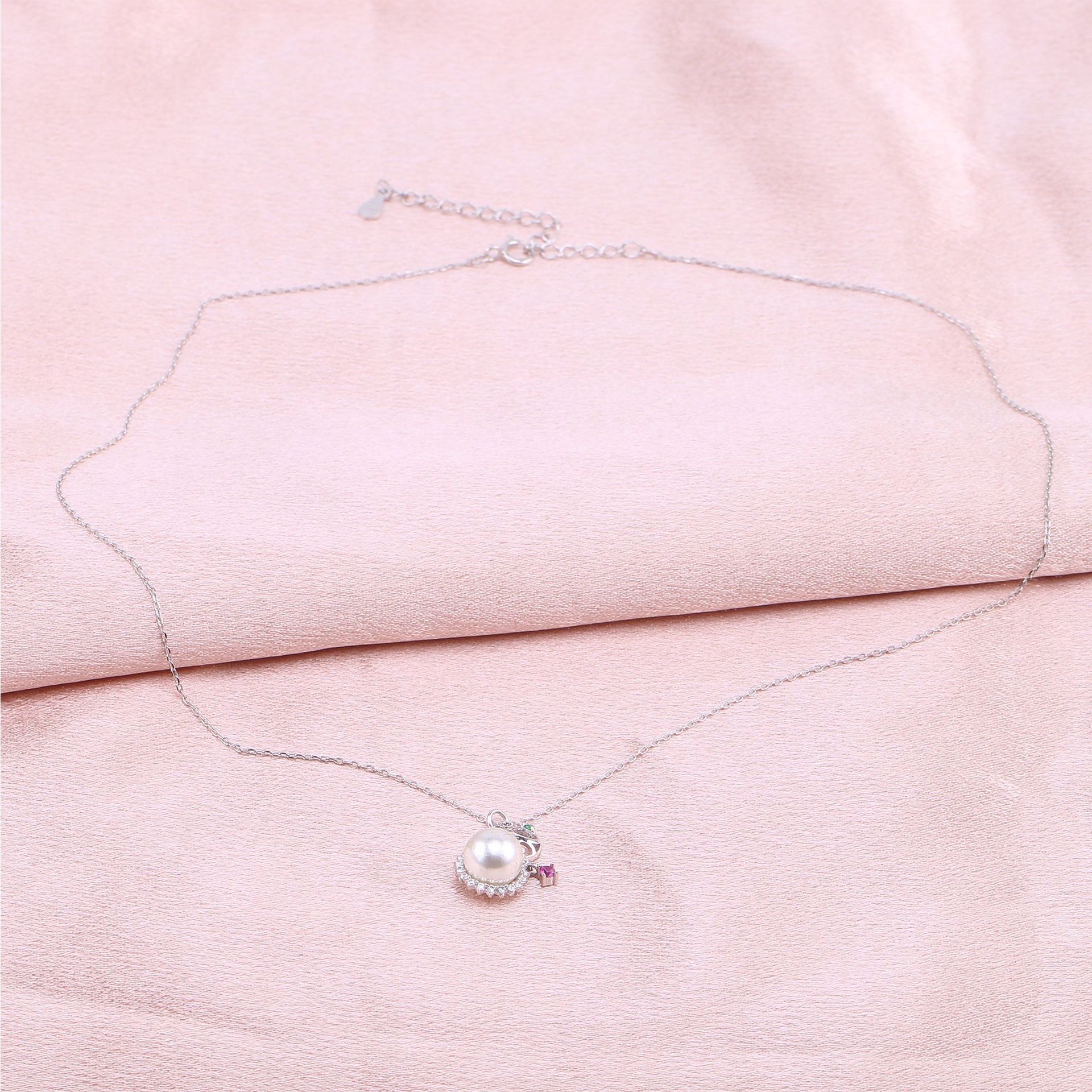 Elegant Flower Sterling Silver Pearl Zircon Pendant Necklace In Bulk display picture 12