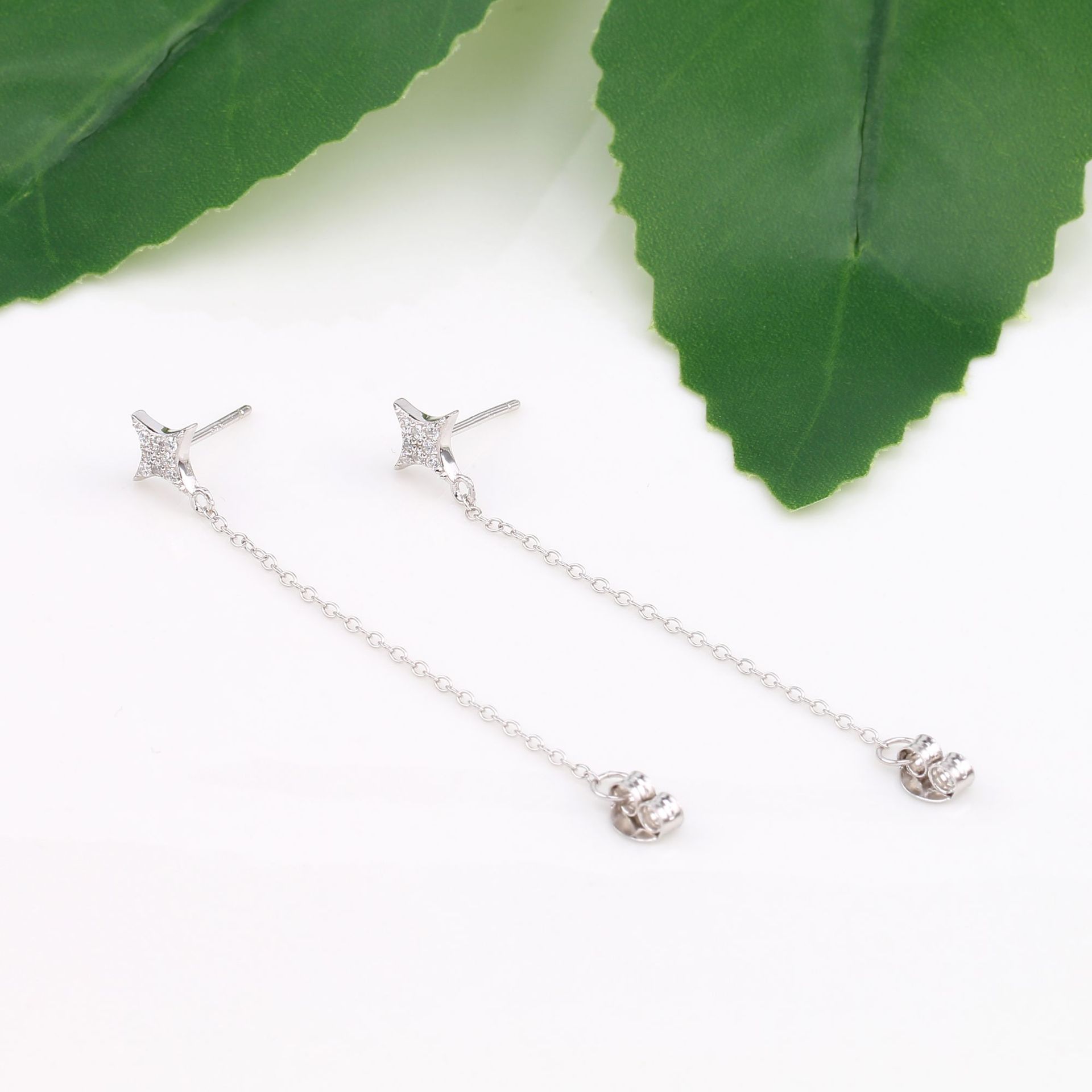 1 Pair Simple Style Star Inlay Sterling Silver Zircon Drop Earrings display picture 10