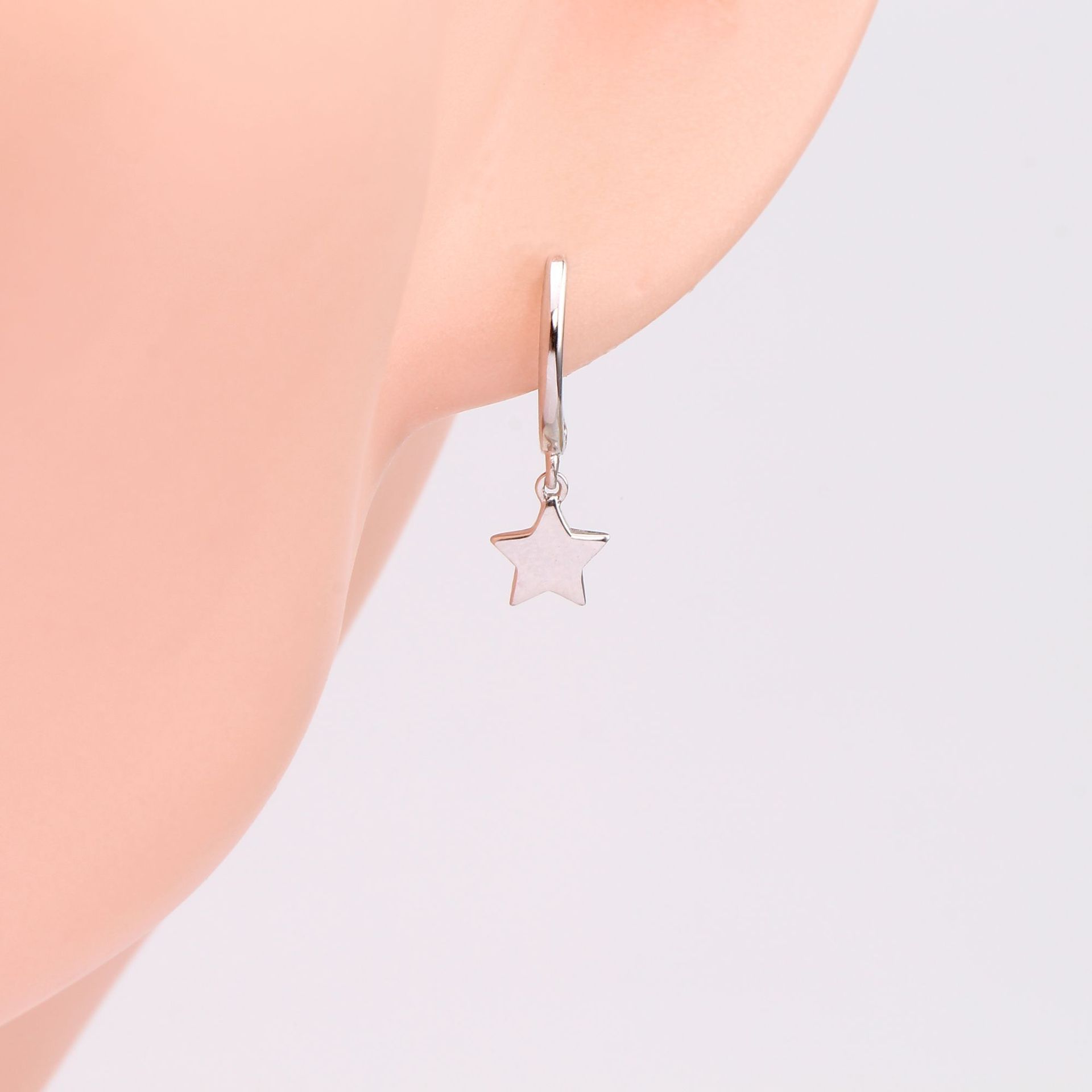 1 Pair Simple Style Star Plating Sterling Silver 18k Gold Plated Drop Earrings display picture 5