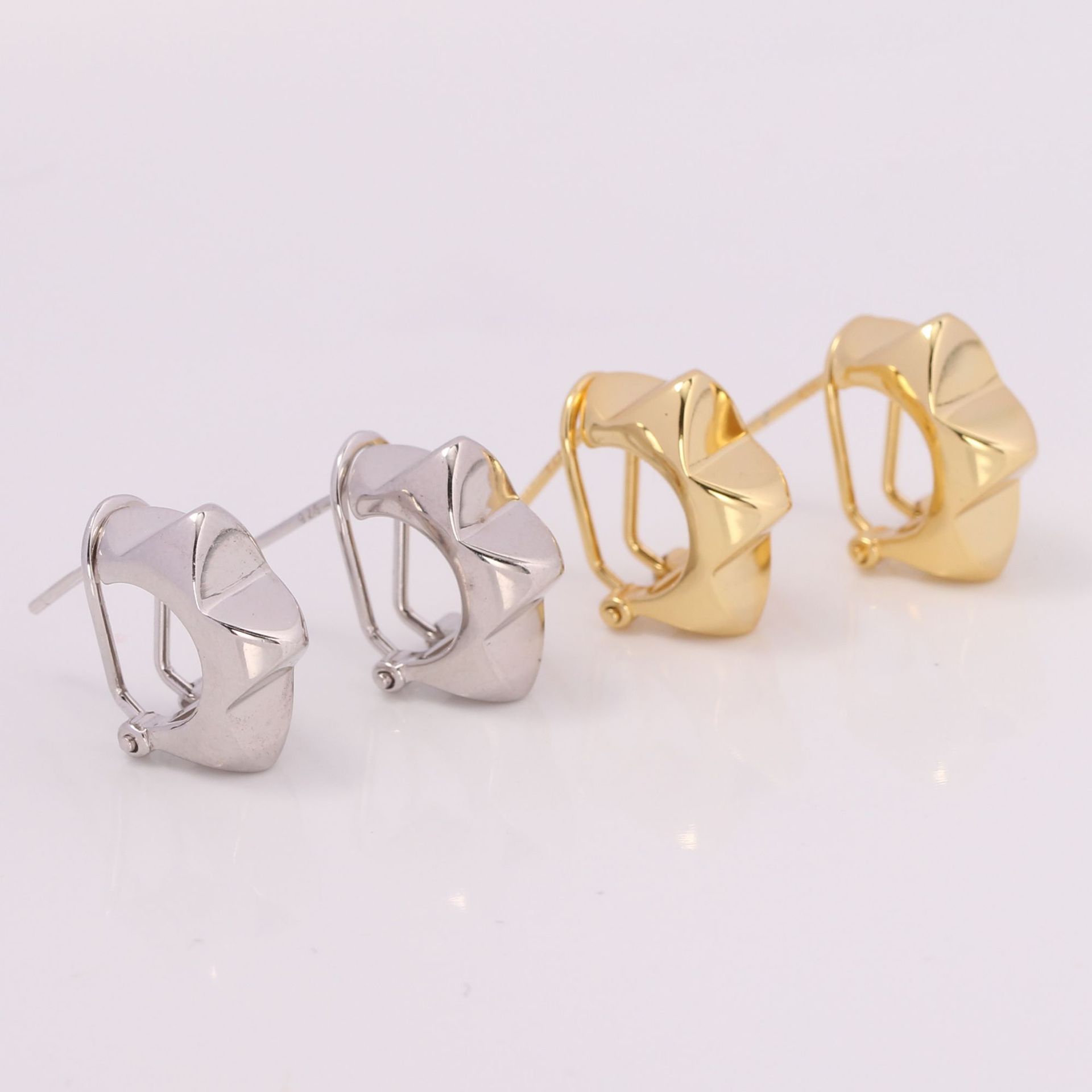 1 Pair Vintage Style Star Plating Sterling Silver White Gold Plated Gold Plated Hoop Earrings display picture 2