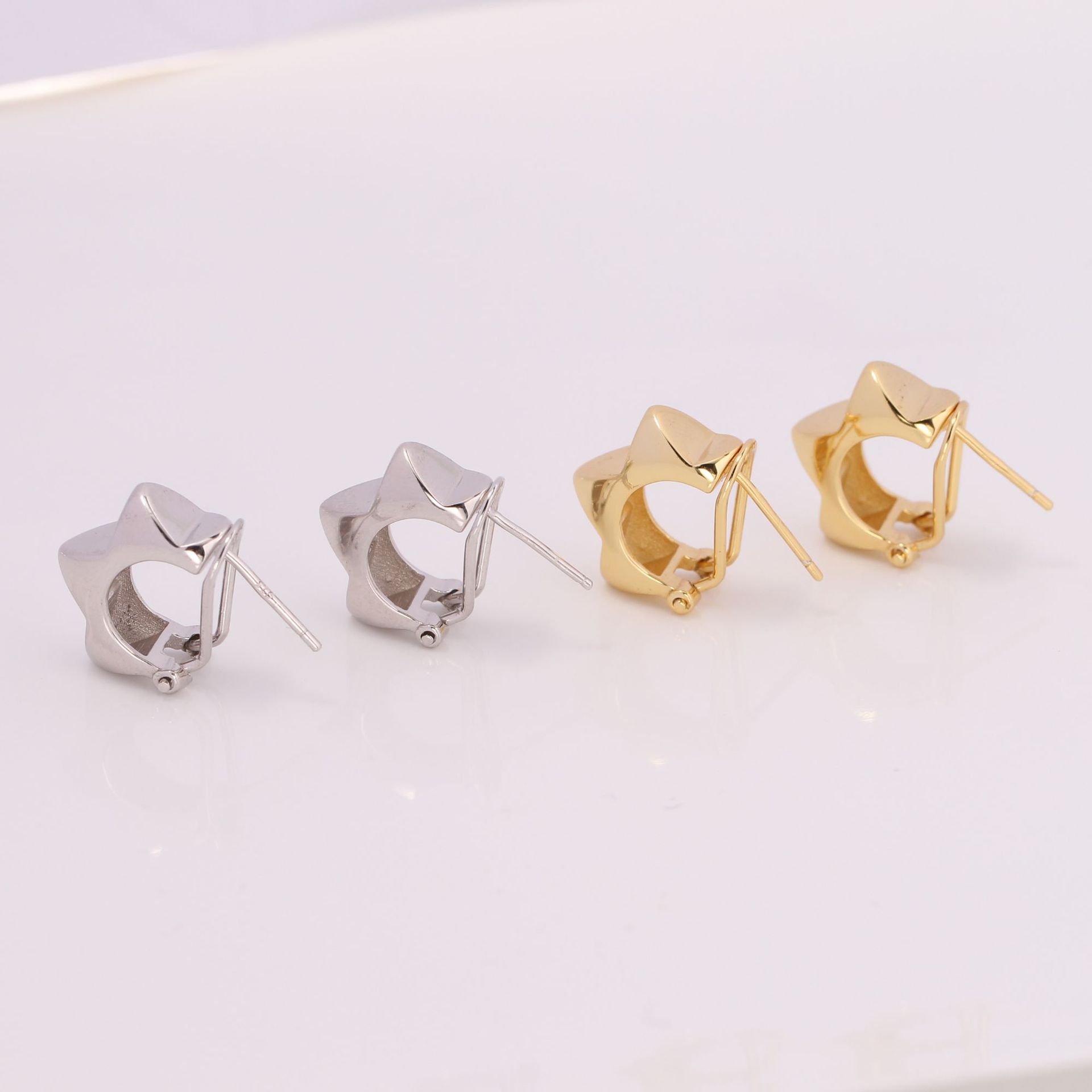 1 Pair Vintage Style Star Plating Sterling Silver White Gold Plated Gold Plated Hoop Earrings display picture 3