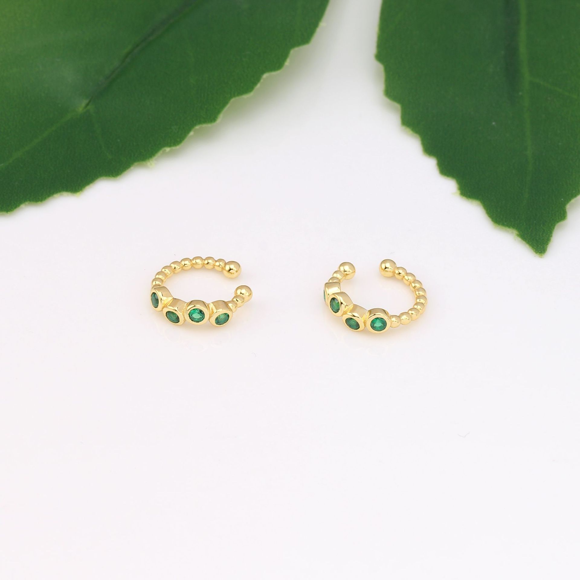 1 Pair Retro Color Block Plating Inlay Sterling Silver Zircon White Gold Plated Gold Plated Ear Cuffs display picture 9