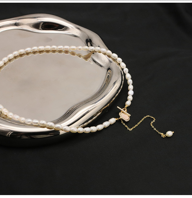 Ferien Einfacher Stil Runden Süßwasserperle Kupfer Überzug 18 Karat Vergoldet Halskette display picture 2