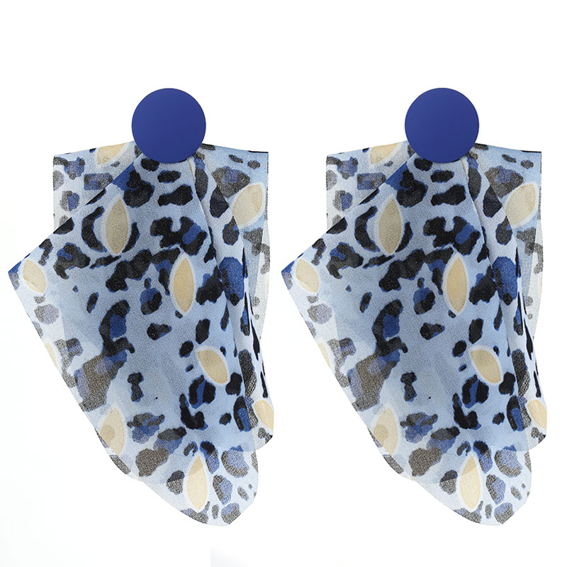 Wholesale Jewelry Classic Style Leopard Alloy Cloth Printing Drop Earrings display picture 6
