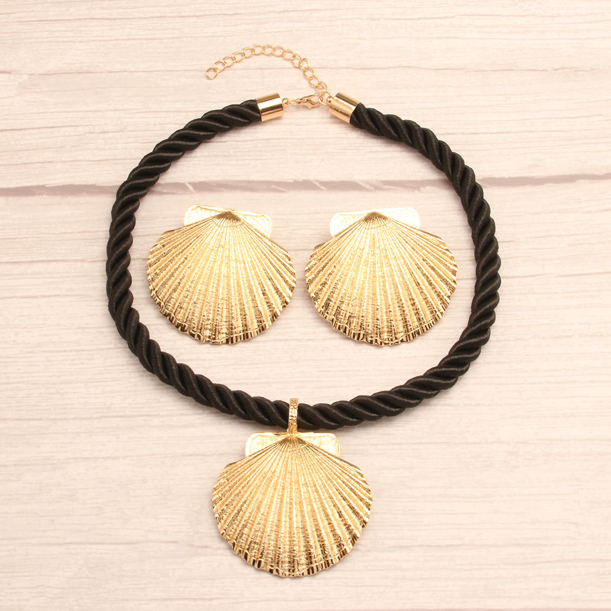 Vintage Style Exaggerated Simple Style Shell Synthetic Fibre Alloy Wholesale Jewelry Set display picture 2
