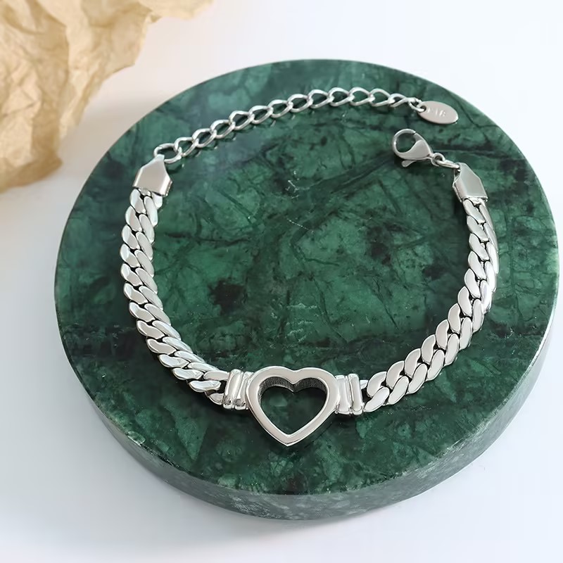 Ig Style Heart Shape Stainless Steel Plating Necklace display picture 7