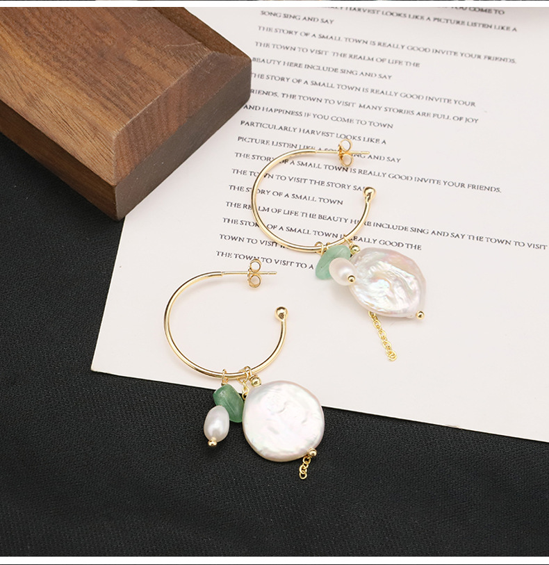 1 Pair Simple Style Round Patchwork Freshwater Pearl Copper 18k Gold Plated Drop Earrings display picture 3