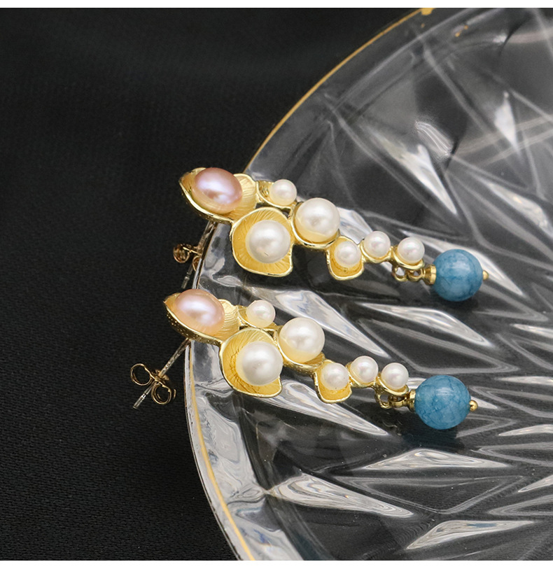 1 Pair Retro Geometric Plating Freshwater Pearl Copper 18k Gold Plated Drop Earrings display picture 2