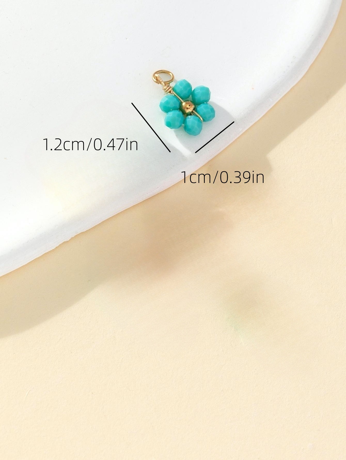 Simple Style Petal Plastic Beaded Charms display picture 4