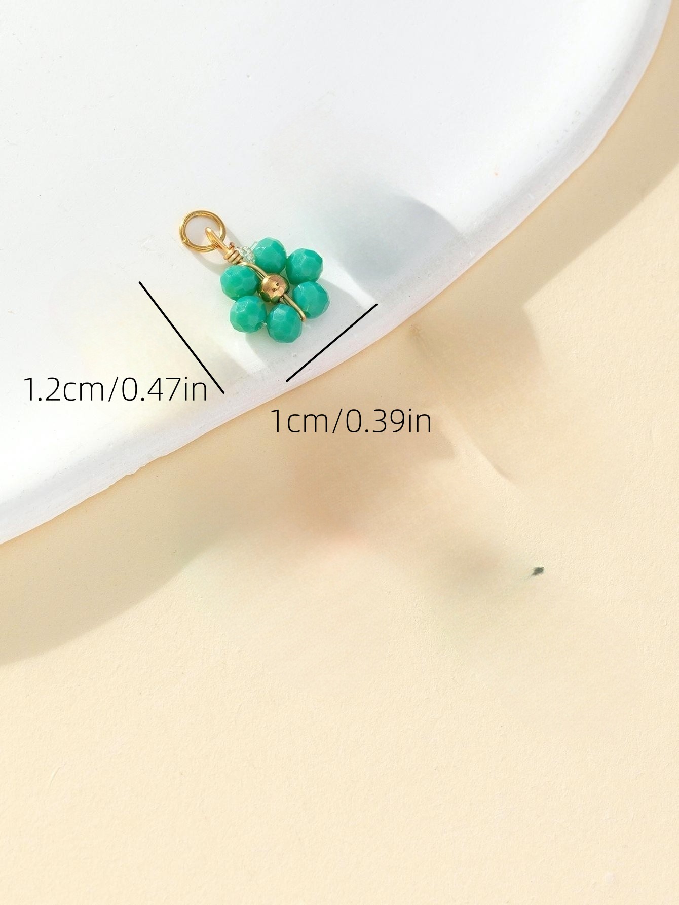 Simple Style Petal Plastic Beaded Charms display picture 3