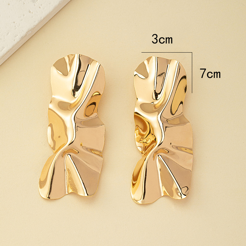 Bijoux En Gros Décontractée Style Simple Couleur Unie Alliage Plaqué Or 14k Placage Plissé Boucles D'oreilles display picture 4