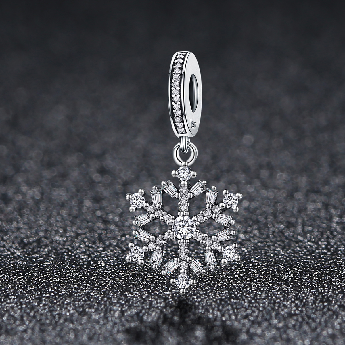 Casual Shiny Snowflake Sterling Silver Inlay Zircon Jewelry Accessories display picture 29