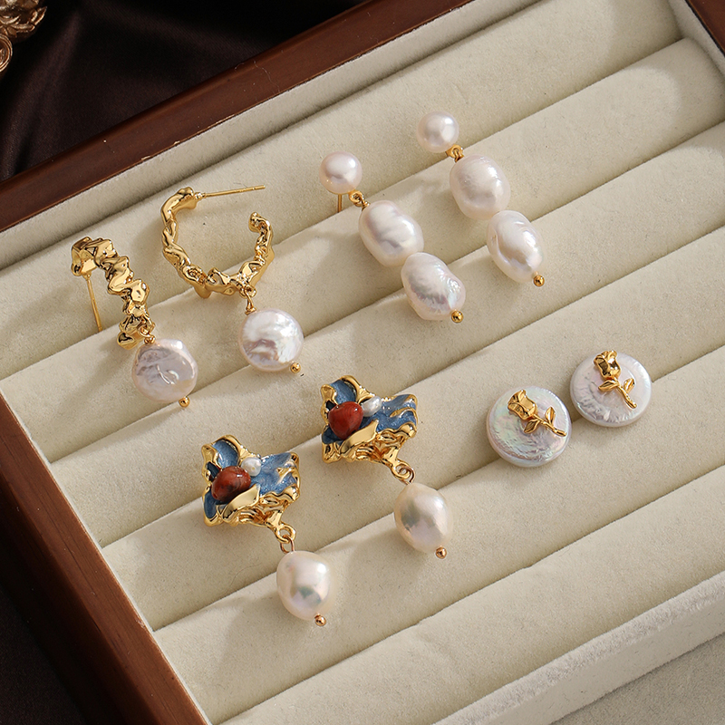 1 Pair Retro Flower Plating Metal Inlay Copper Freshwater Pearl Agate 18k Gold Plated Drop Earrings display picture 9
