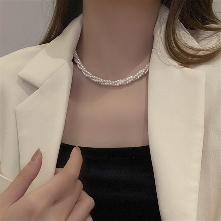 Elegante Color Sólido Perla De Imitación Mujeres Collar display picture 5