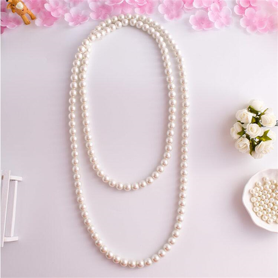 Elegant Lady Solid Color Imitation Pearl Women's Necklace display picture 6
