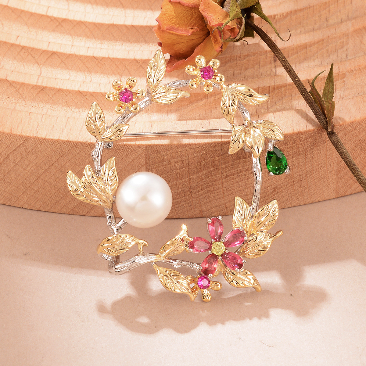 Elegant Glam Krone Feder Blume Kupfer Überzug Inlay Künstliche Perlen Zirkon Frau Broschen 1 Stück display picture 14