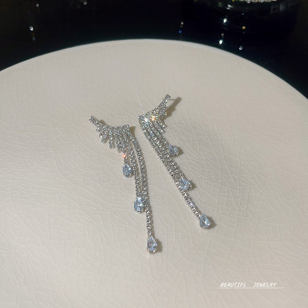 1 Pair Sweet Simple Style Wings Inlay Copper Artificial Diamond Drop Earrings display picture 2