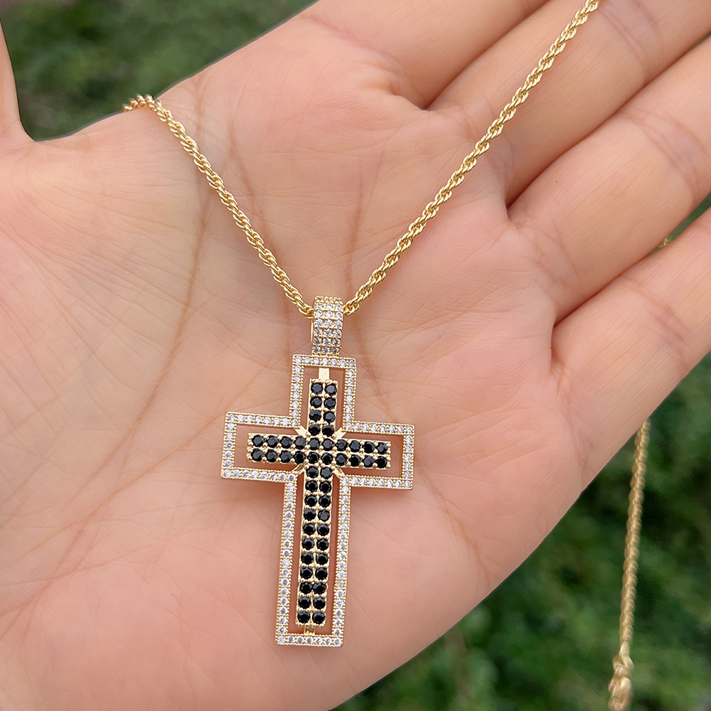 Simple Style Cross Copper Plating Inlay Zircon 18k Gold Plated Pendant Necklace display picture 3