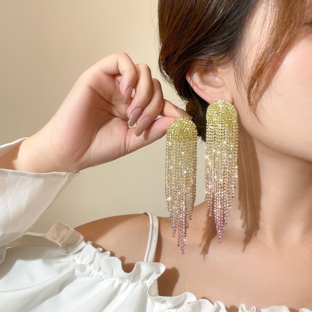 1 Pair Glam Shiny Tassel Plating Inlay Alloy Rhinestones Silver Plated Drop Earrings display picture 13