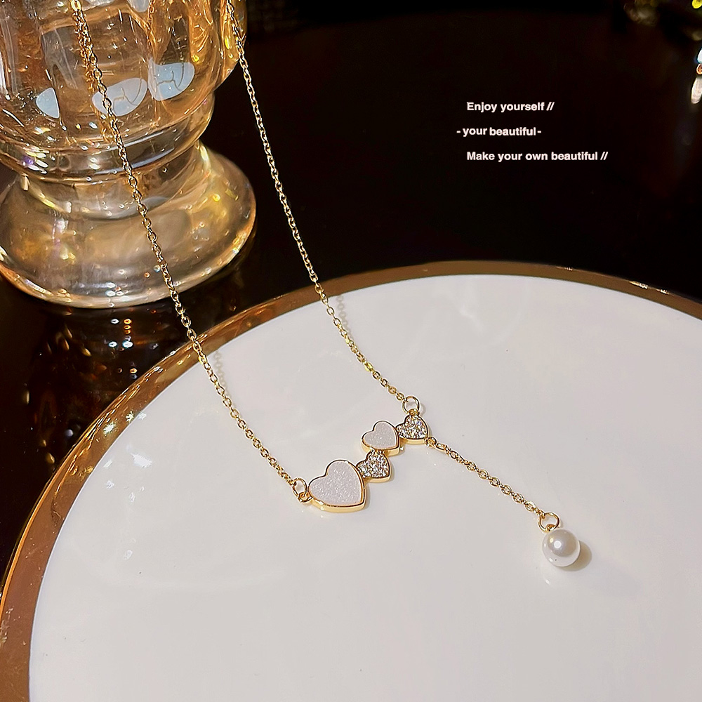 Titan Stahl Moderner Stil Einfacher Stil Inlay Herzform Perle Zirkon Halskette Mit Anhänger display picture 8